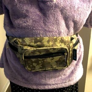 Water Digital Print Camouflage Gray Beige Bum Fanny Waist Bag with multi Pockets
